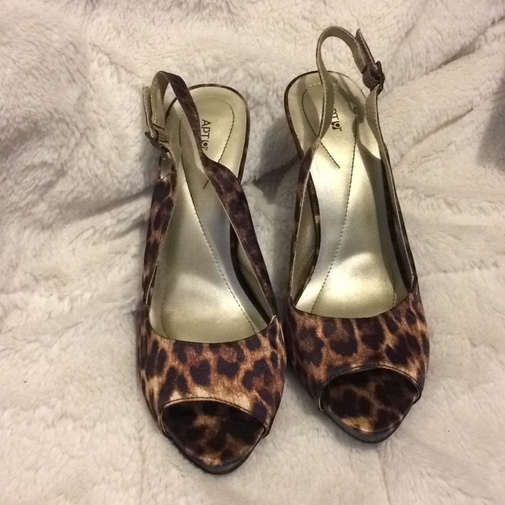 Leopard peep toe heels